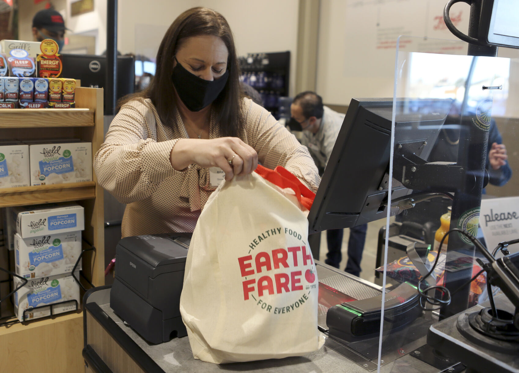 011322-roa-a1-earthfare-09
